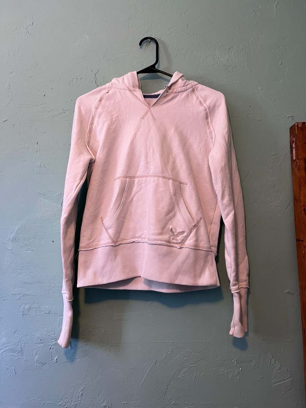 American Eagle Outfitters Hoodie Cream